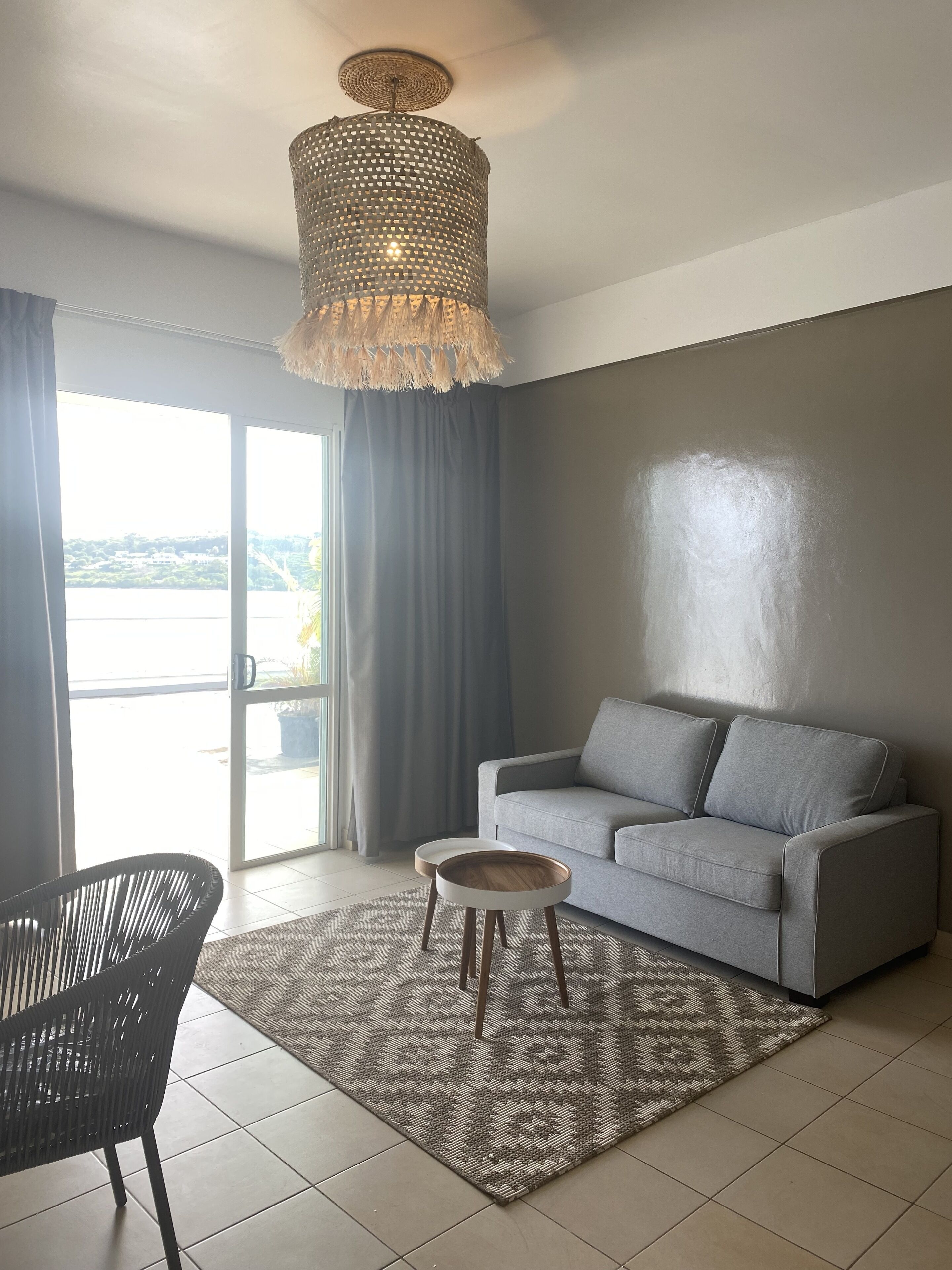 32-inch lcd tv with satellite channels, tv