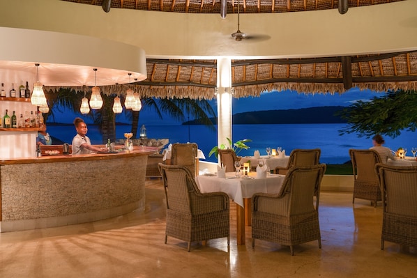 Breakfast, lunch and dinner served - The Havannah Vanuatu - Exclusively for adults (Samoa Point)