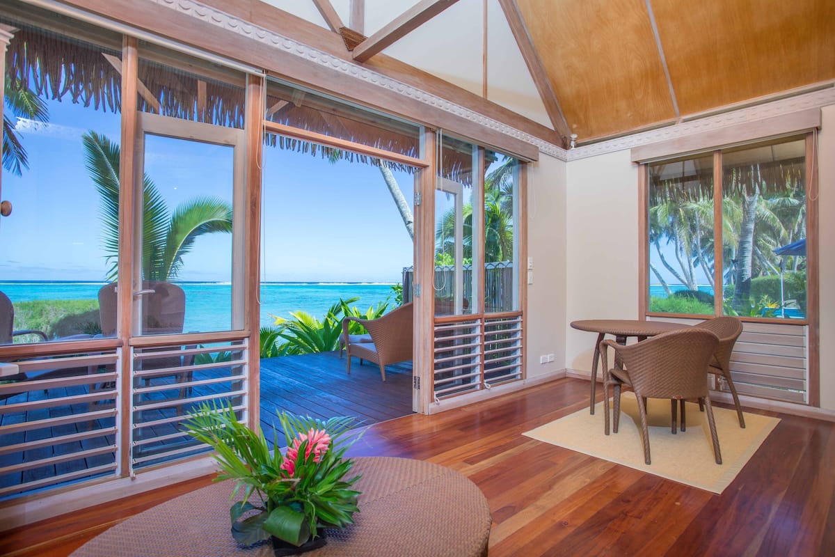 Beachfront Bungalow | Premium bedding, in-room safe, desk, blackout drapes