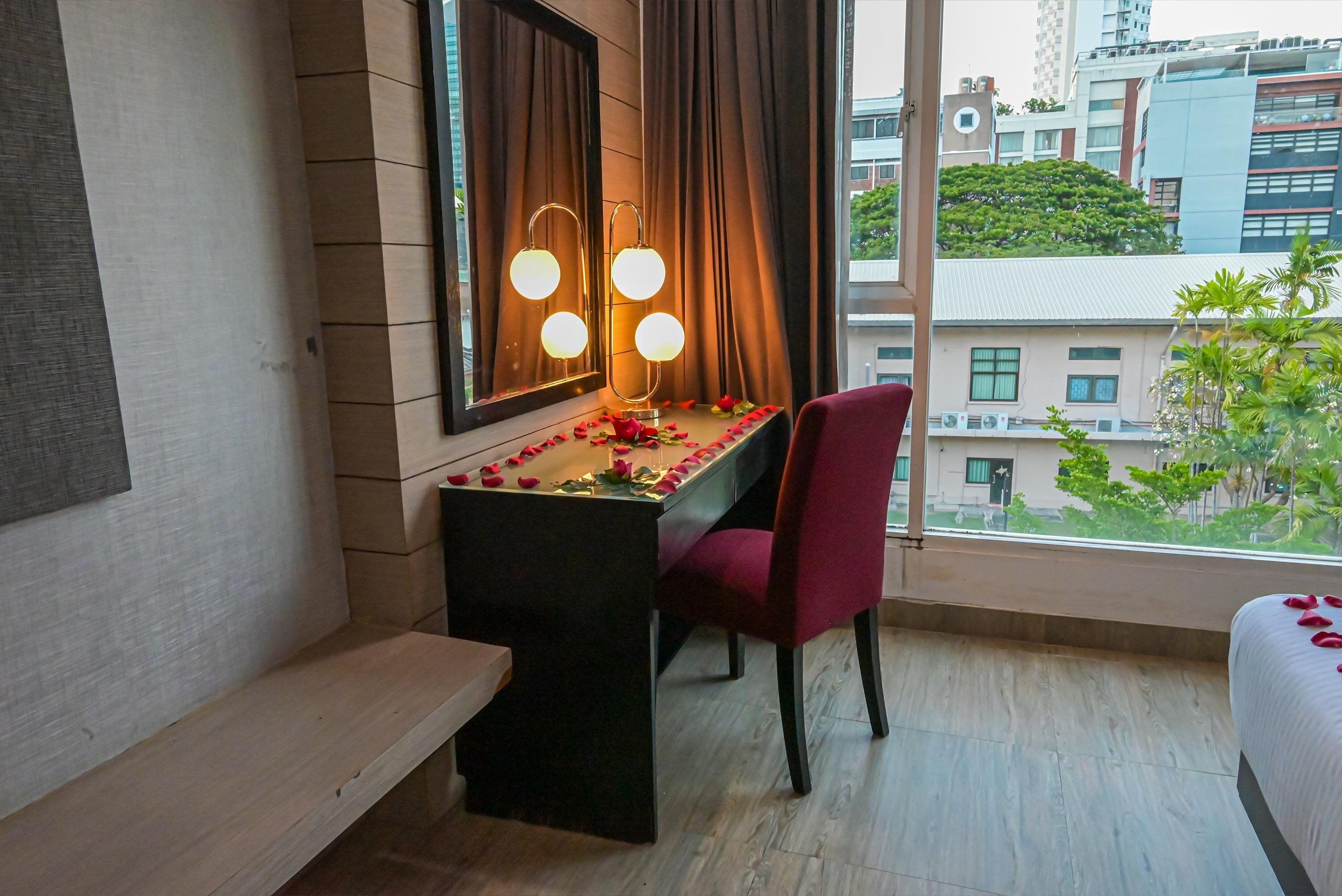Photo - Boss Suites Nana Hotel