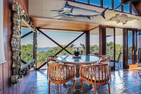 Villa panoramica, 2 camere da letto, vista oceano | Biancheria da letto di alta qualità, ferro/asse da stiro, lenzuola. 1770 Sovereign Lodge Resort