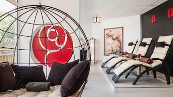 Couples treatment room(s), sauna, steam room, Turkish bath/hammam