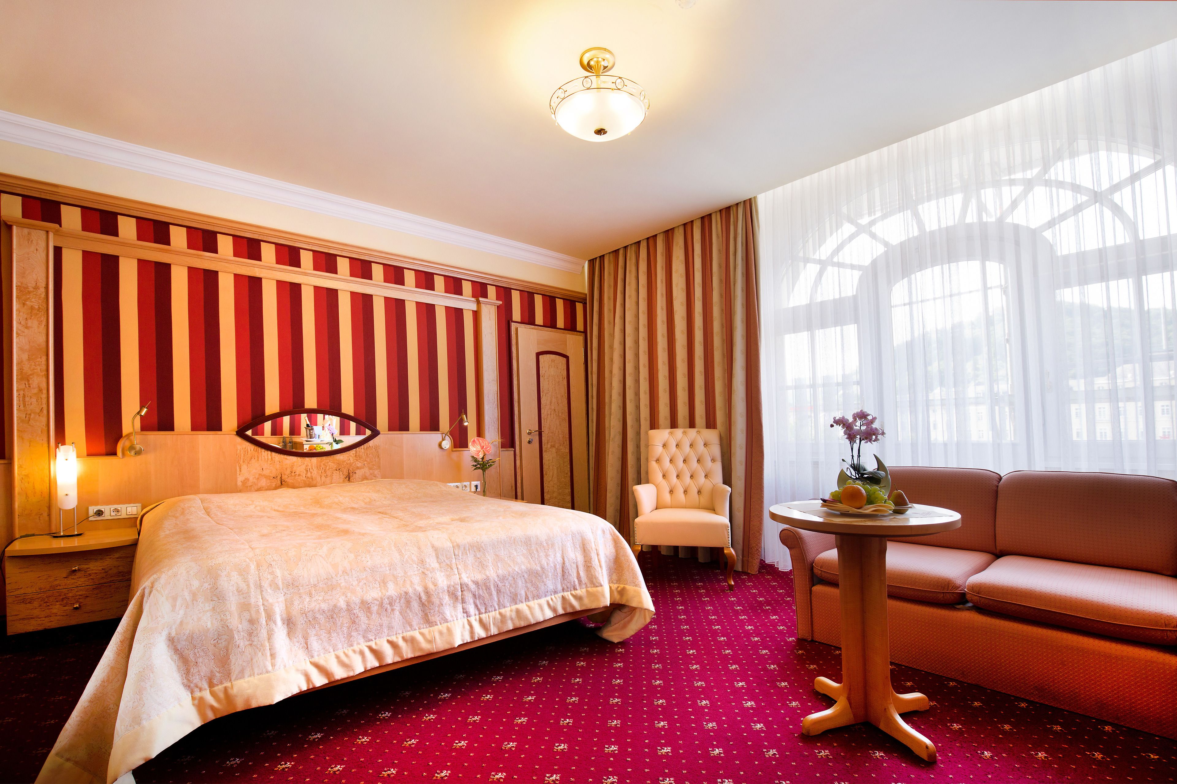 double room, mountainside | minibar, in-room safe, desk, soundproofing