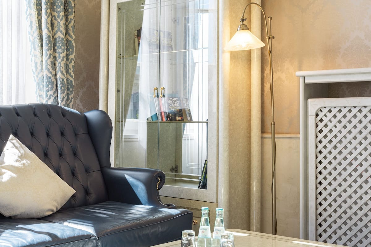 minibar, in-room safe, desk, soundproofing