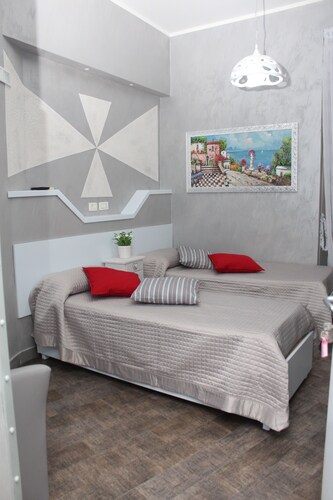 Residenza Nicola Amore