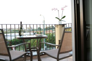 Superior Double Room | Balcony - Visagi (Pompei)