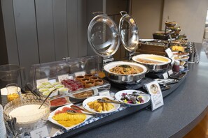 Sarapan prasmanan