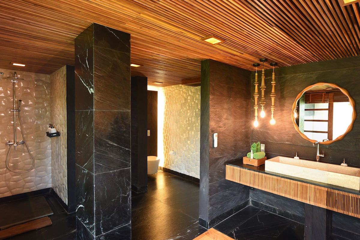 signature villa, 2 bedrooms, private pool, valley view | bathroom | separate bathtub and shower, deep-soaking bathtub, rainfall showerhead