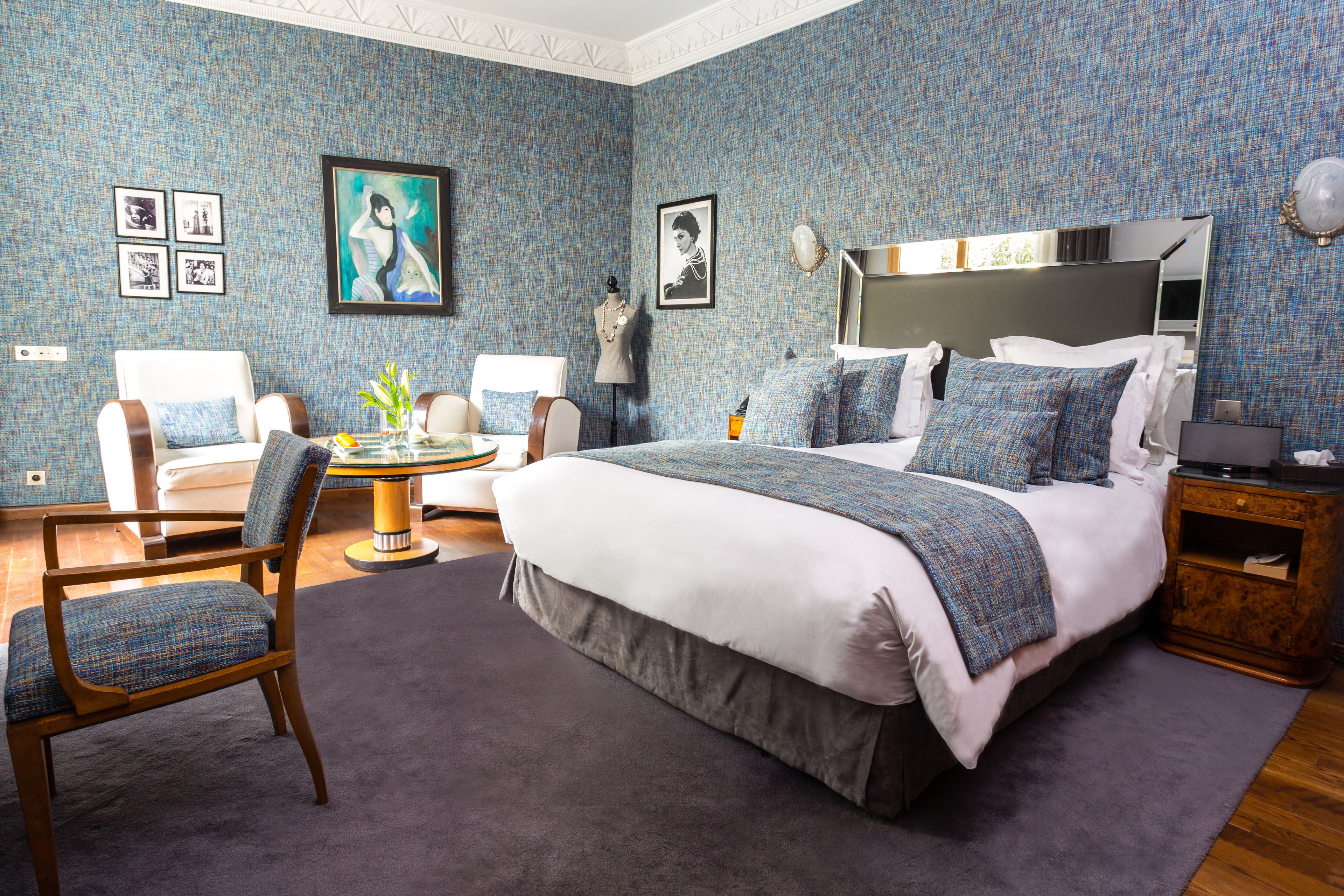 Executive Room | Peralatan tempat tidur premium, bar mini, peti besi dalam bilik 