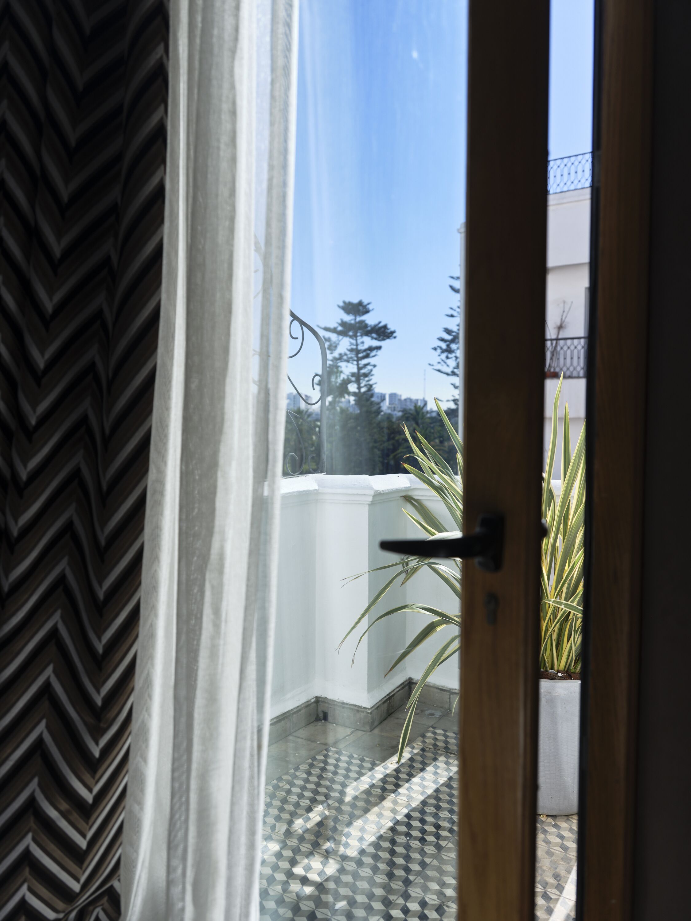 executive room | premium bedding, minibar, in-room safe, individually decorated