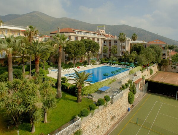 Residence Oliveto - Ceriale