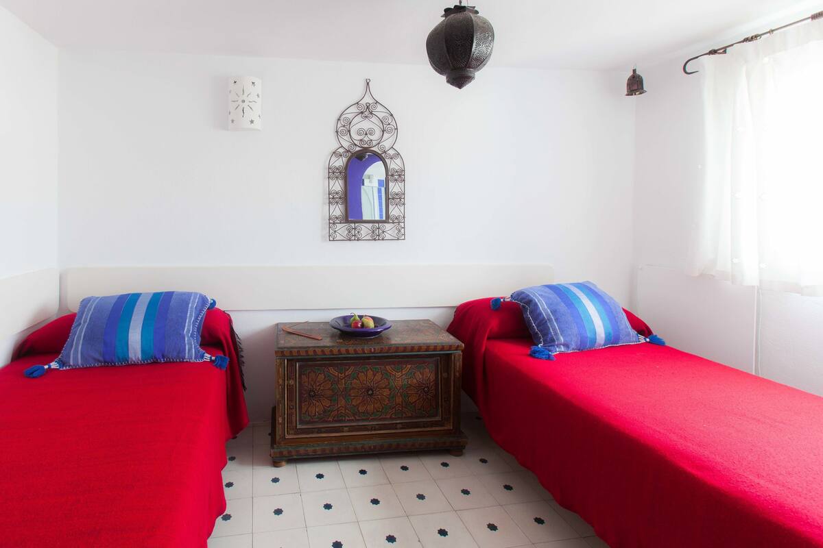 Double Room, Ground Floor | Blackout drapes, iron/ironing board, WiFi (free), bed sheets