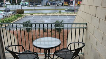 Economy Room | Terrace/patio