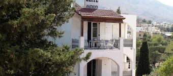 Elite Apartments