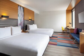 Premium bedding, in-room safe, desk, laptop workspace