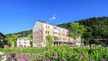 Fyrir utan