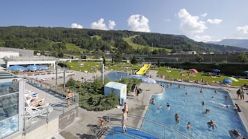 Almenningsbað
