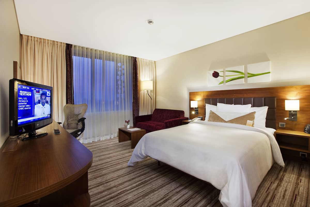 Minibar, in-room safe, iron/ironing board, rollaway beds
