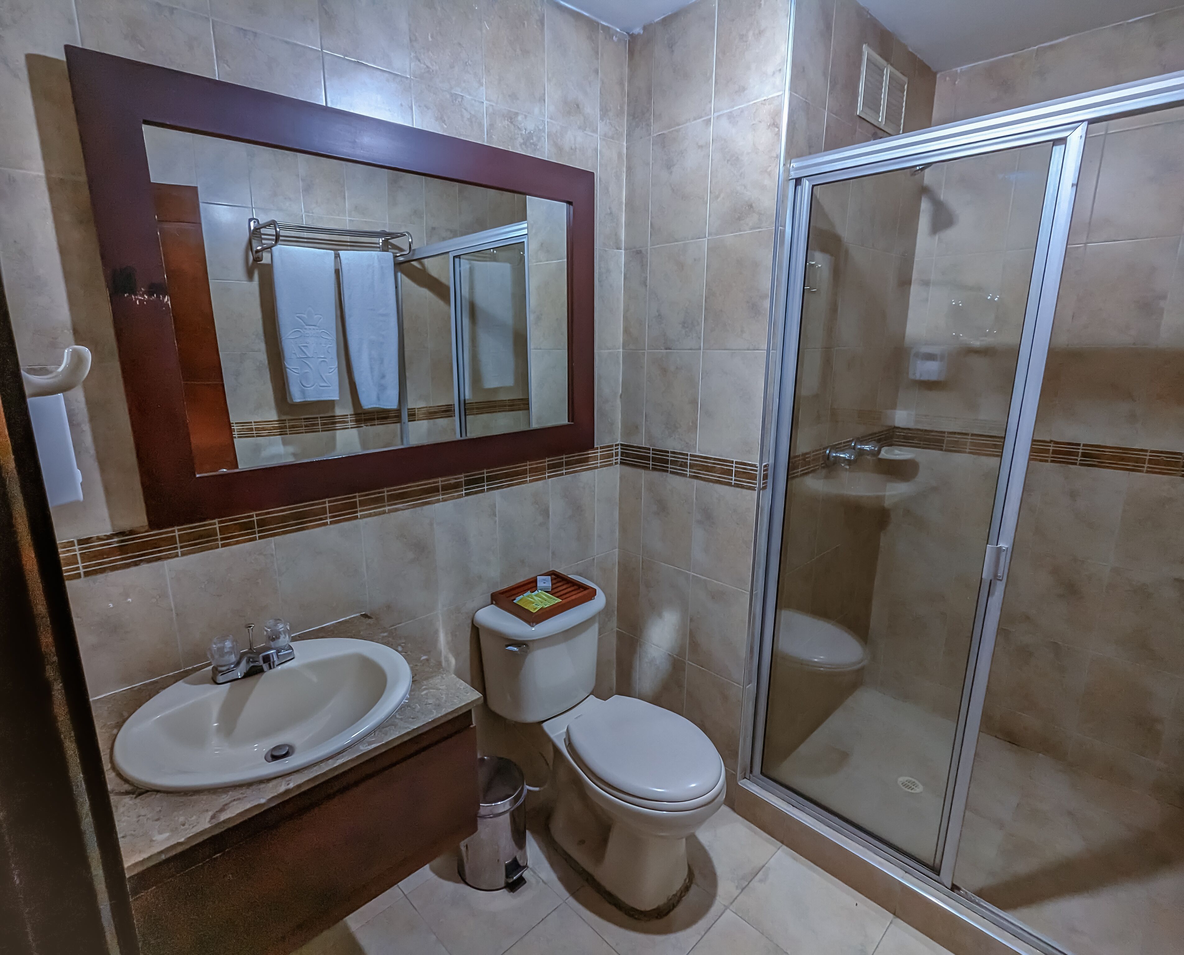 Photo - Hotel Charlotte Suite 26