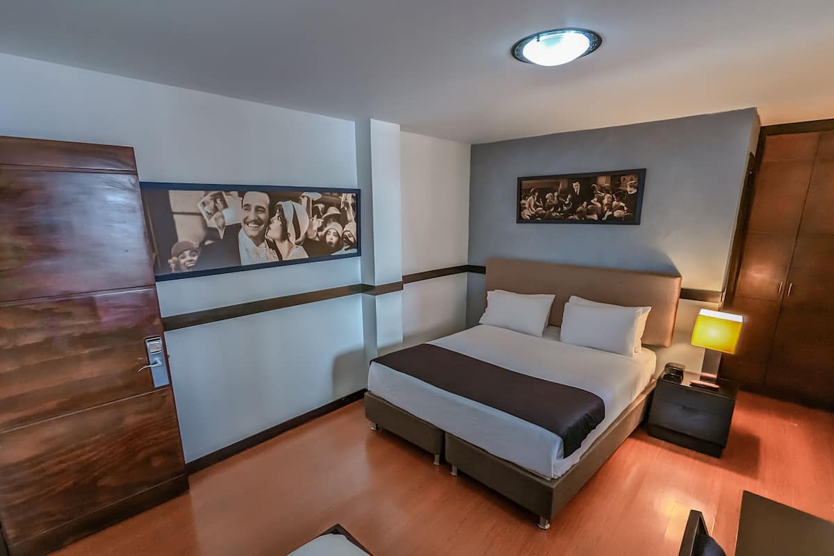 Standard Room | Premium bedding, down comforters, in-room safe, individually decorated