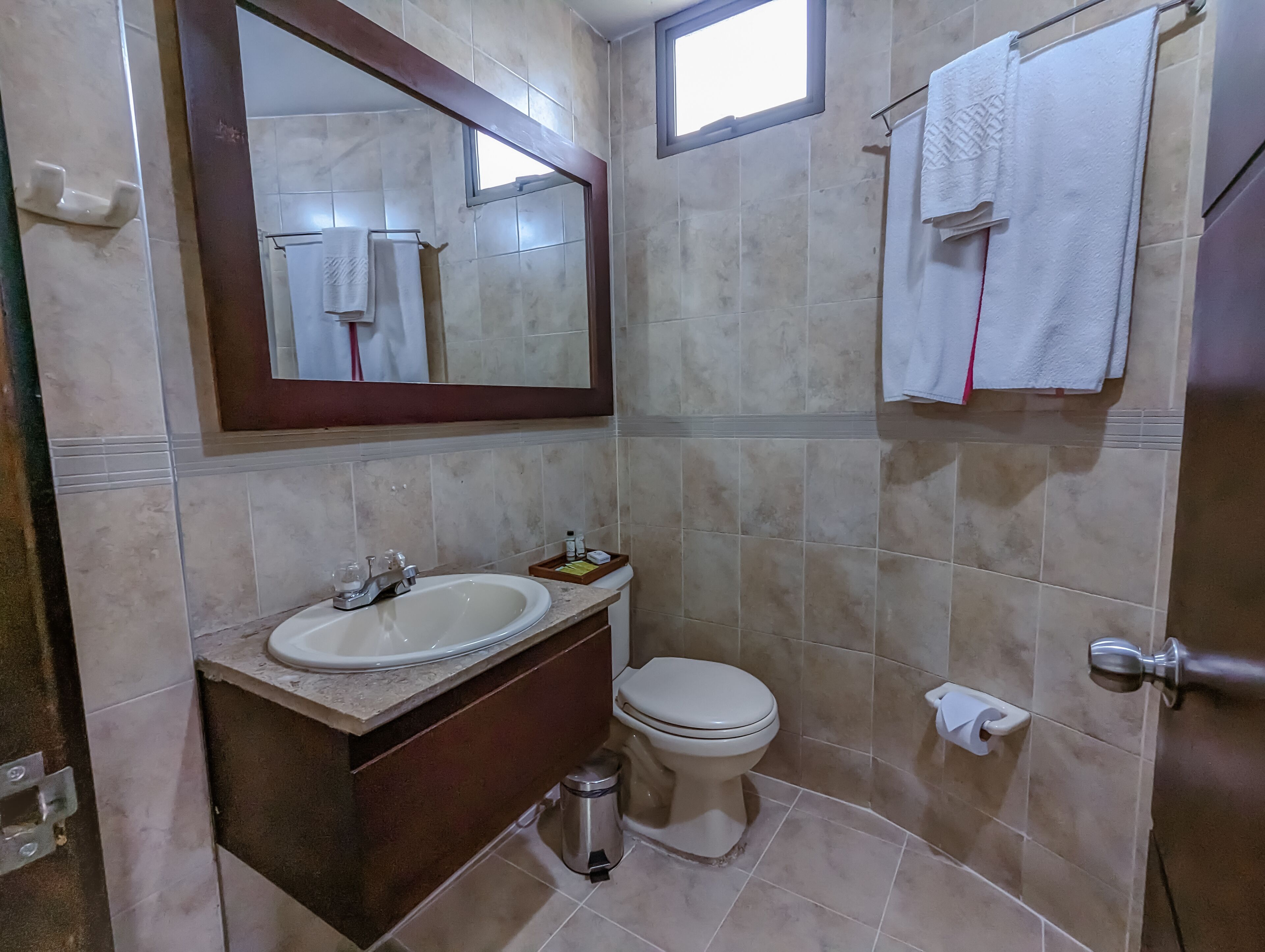 Photo - Hotel Charlotte Suite 26