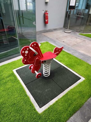 Children's play area - outdoor - Somerset Kuala Lumpur (Kuala Lumpur)