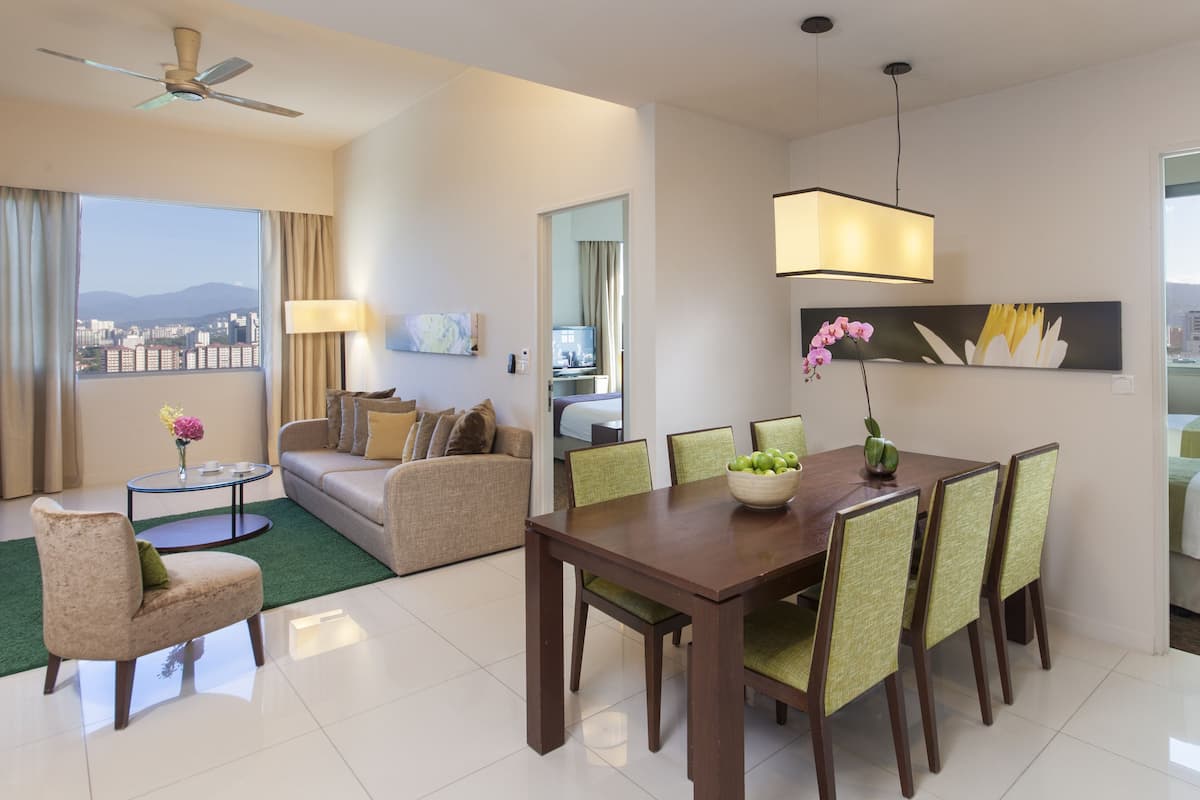 1 bedroom, in-room safe, desk, laptop workspace