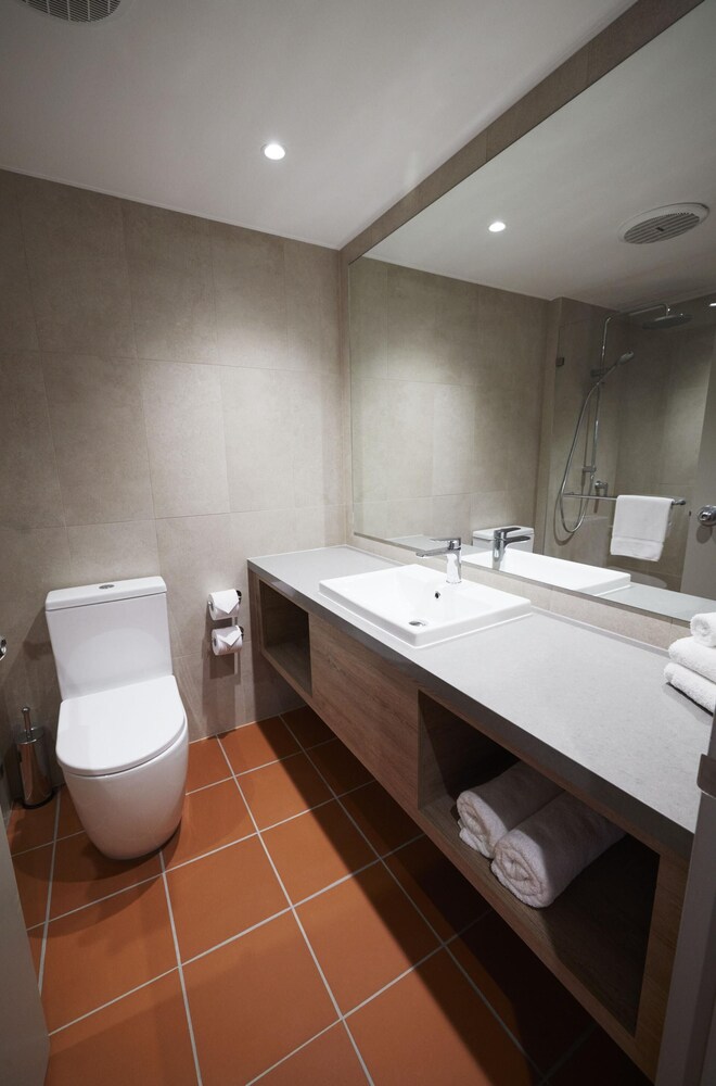 Outback Hotel by null