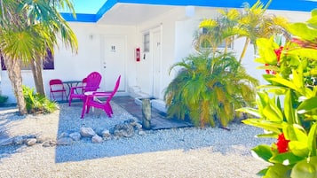 Small Bungalow | Terrace/patio