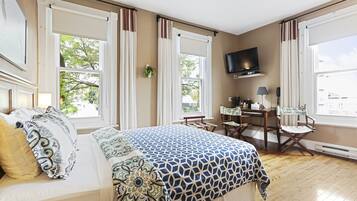 Standard Room, 1 Queen Bed | Premium bedding, iron/ironing board, cribs (surcharge), WiFi (free)