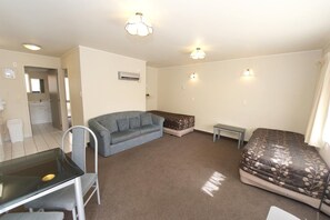 40-inch LED TV with satellite channels, TV