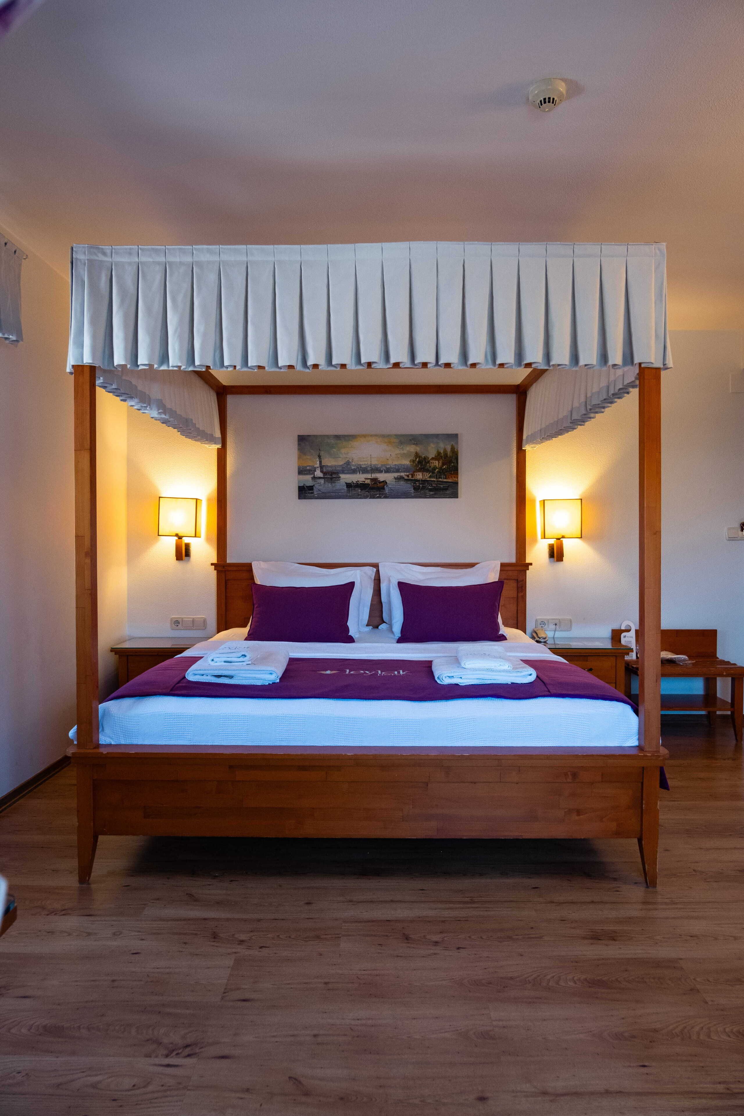 Cumbali Room | Sábanas de algodón egipcio y minibar 