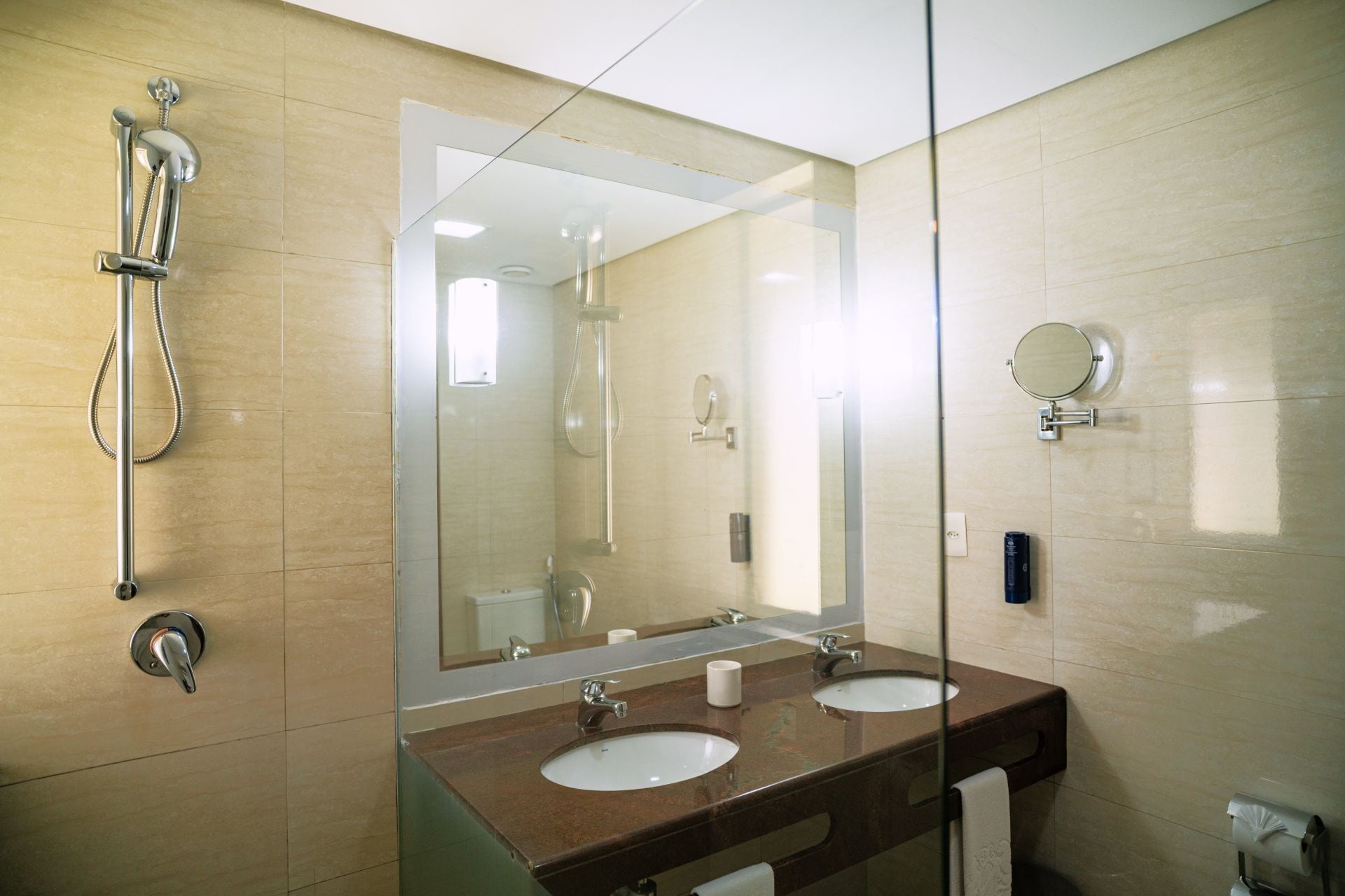 royal villa capri | 2 bedrooms, minibar, in-room safe, blackout curtains