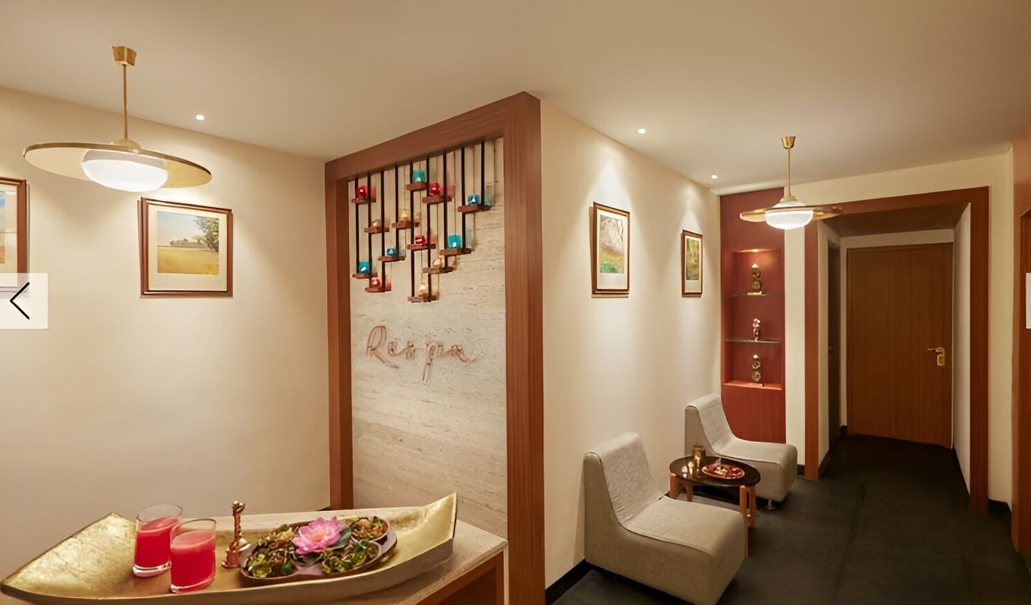 Ayurvedic treatments, 2 treatment rooms