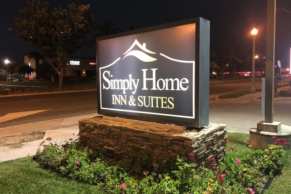 Simply Home Inn & Suites