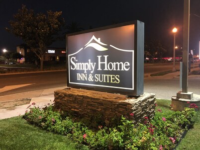 Simply Home Inn & Suites