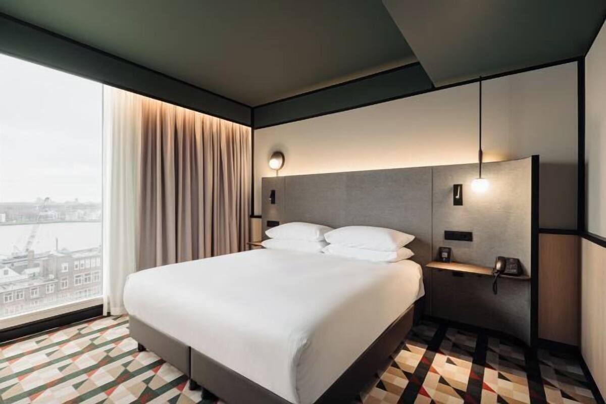 In-room safe, blackout curtains, soundproofing, iron/ironing board