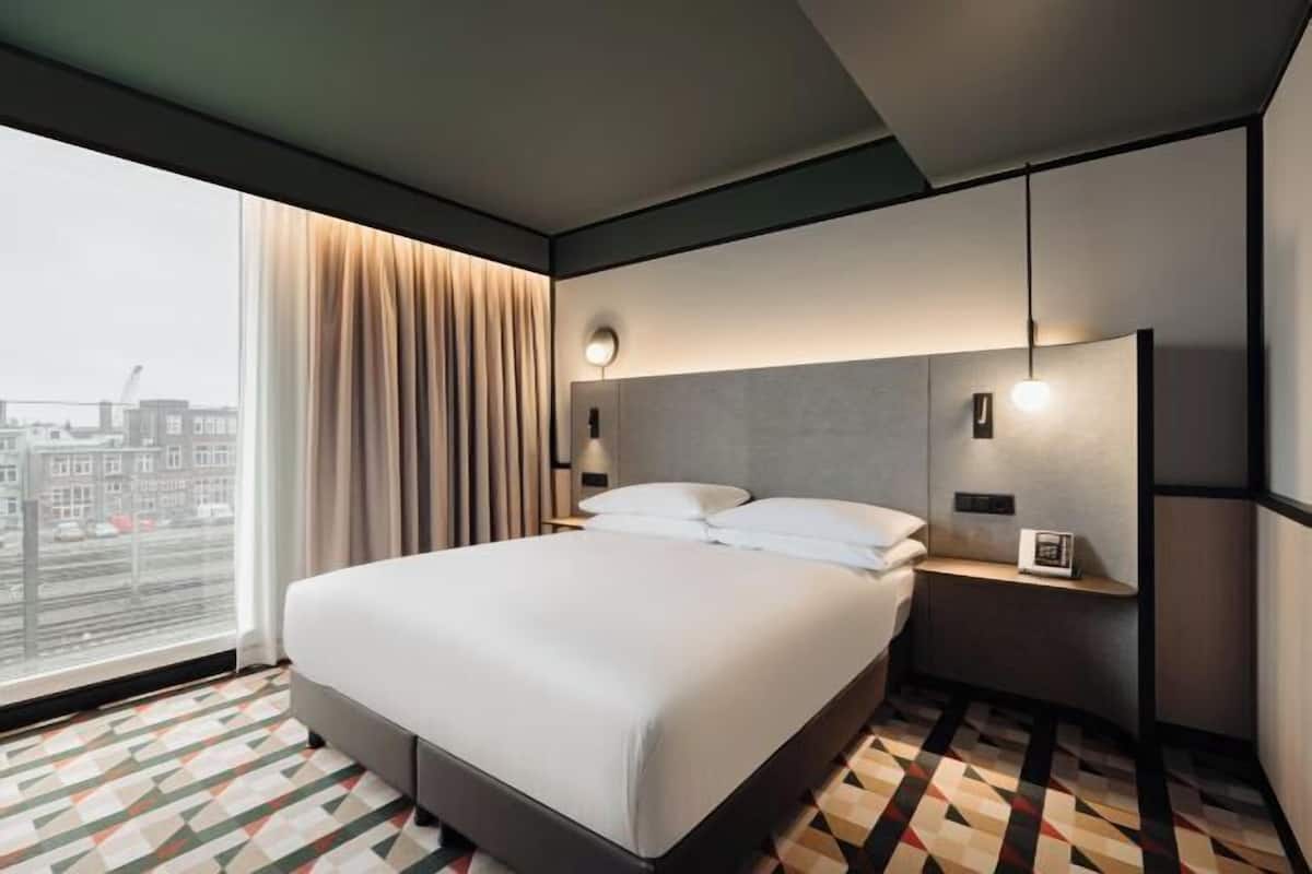 In-room safe, blackout curtains, soundproofing, iron/ironing board