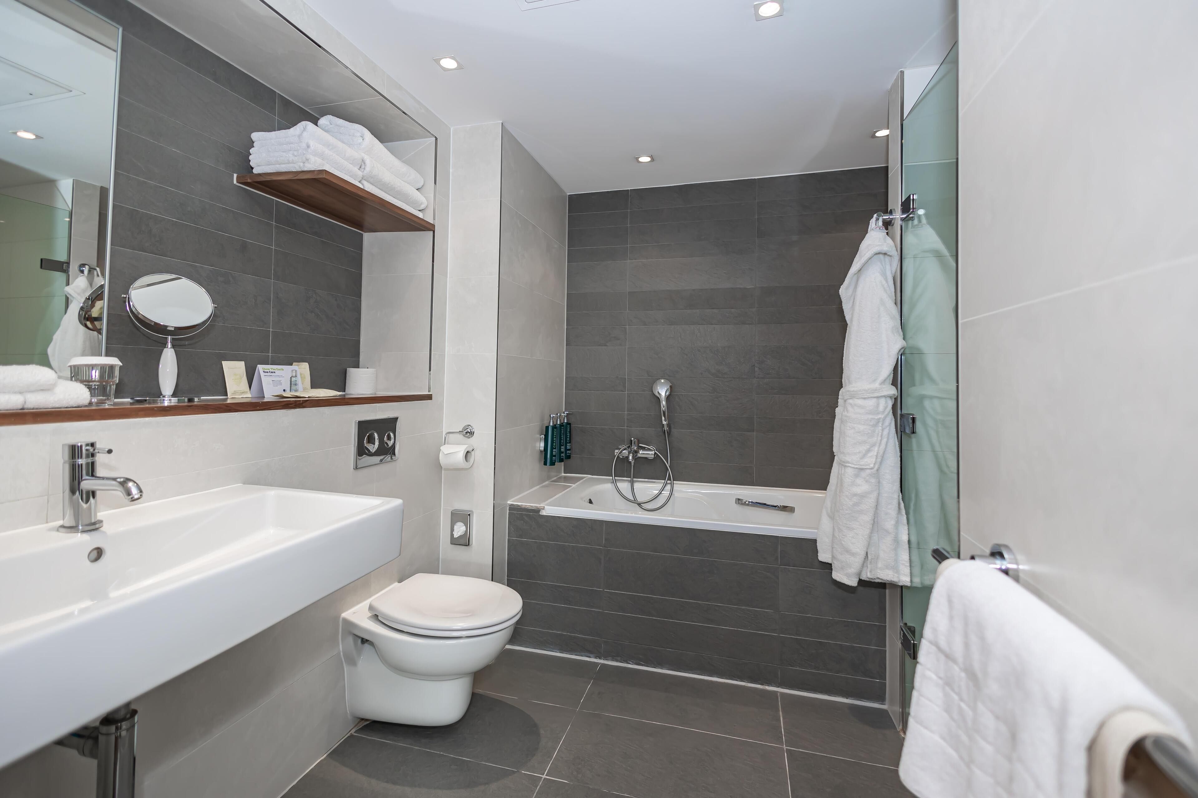 Photo - DoubleTree by Hilton Hotel London - Tower of London