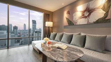 Roselle Suite, 1 Bedroom Corner Suite | Vista do quarto