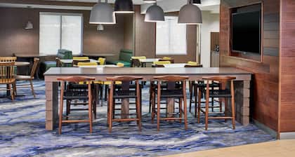 Fairfield Inn and Suites Gainesville