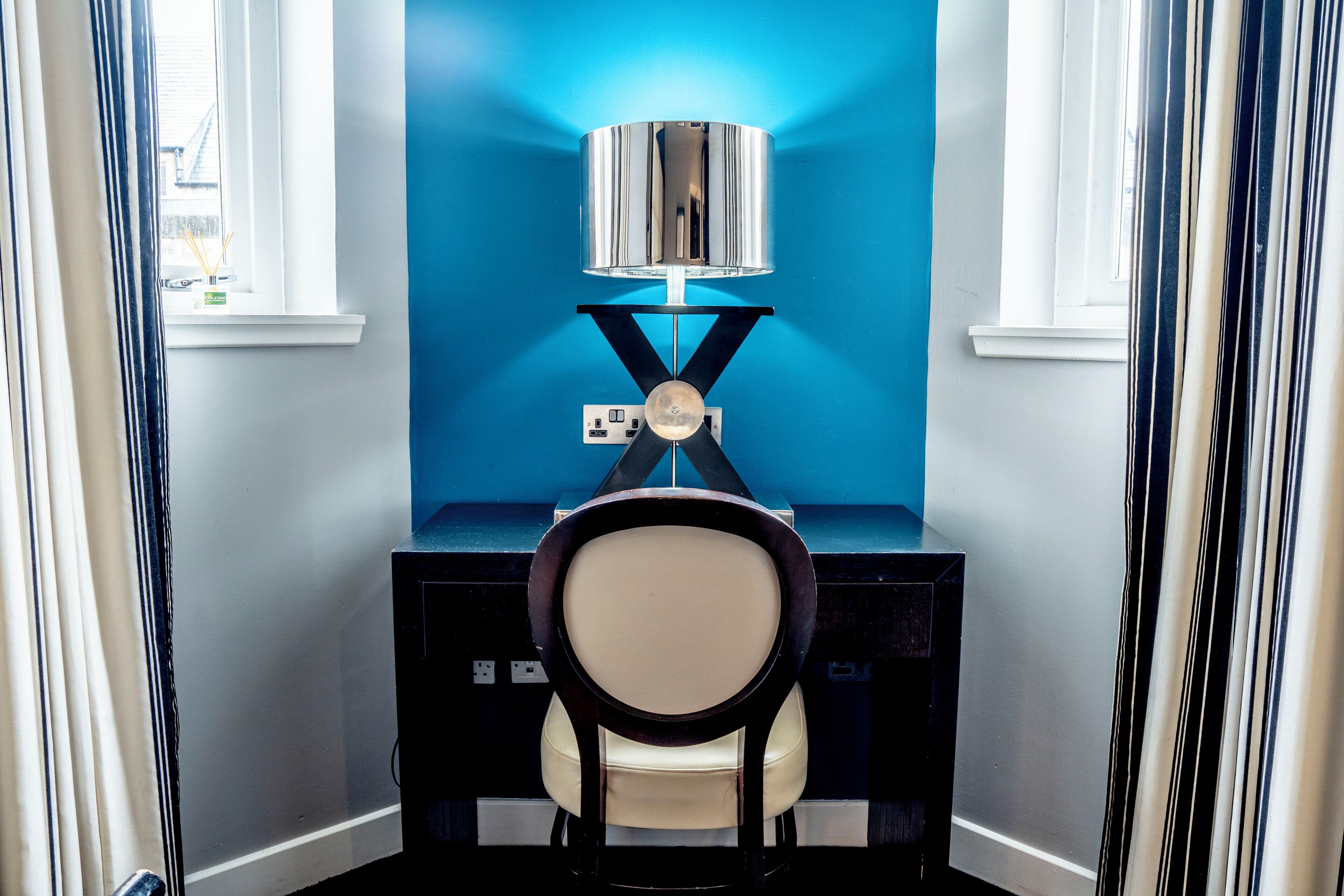 king guest room  | hypo-allergenic bedding, desk, iron/ironing board, free wifi