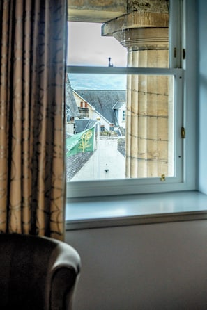 King Deluxe Guest Room