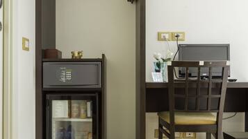 Einzelzimmer | Businesscenter im Zimmer