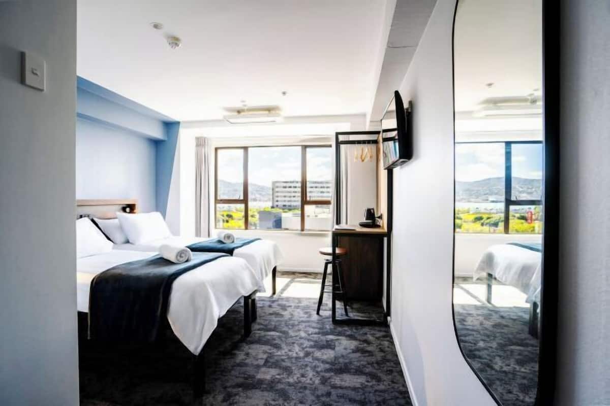 Free WiFi, bed sheets