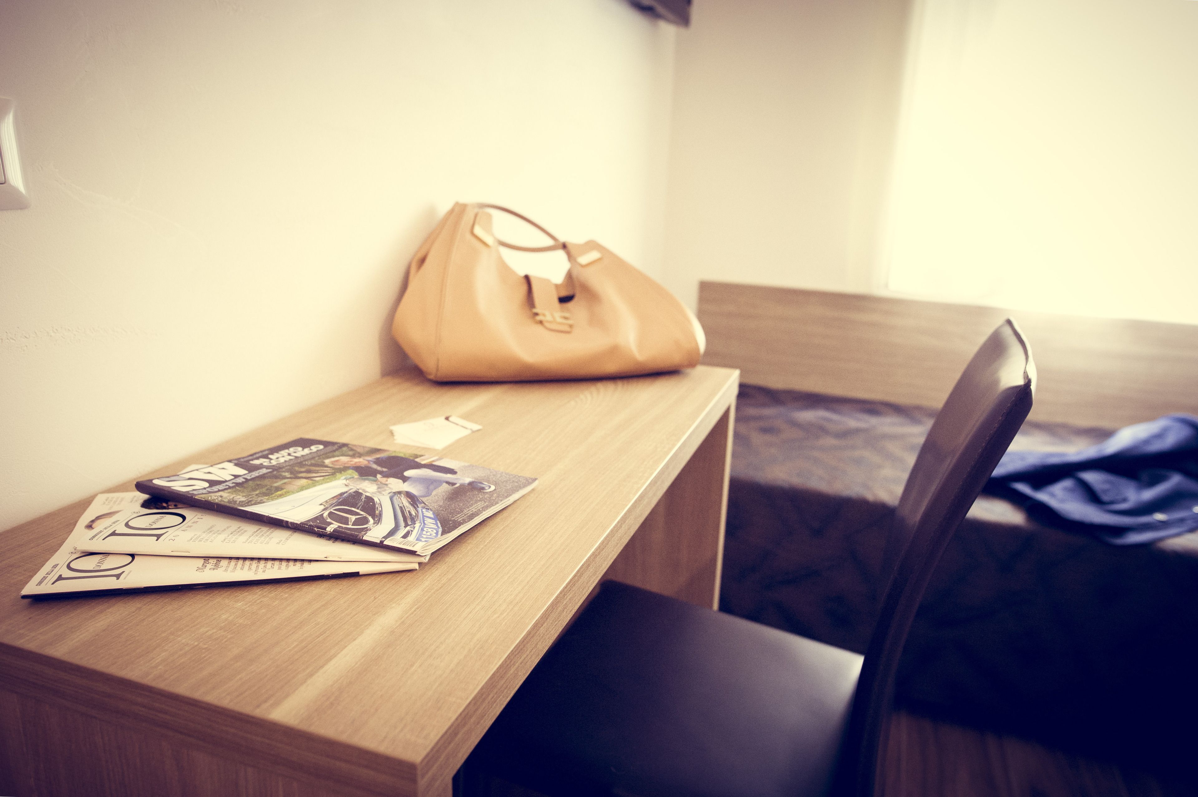 1 bedroom, frette italian sheets, premium bedding, minibar