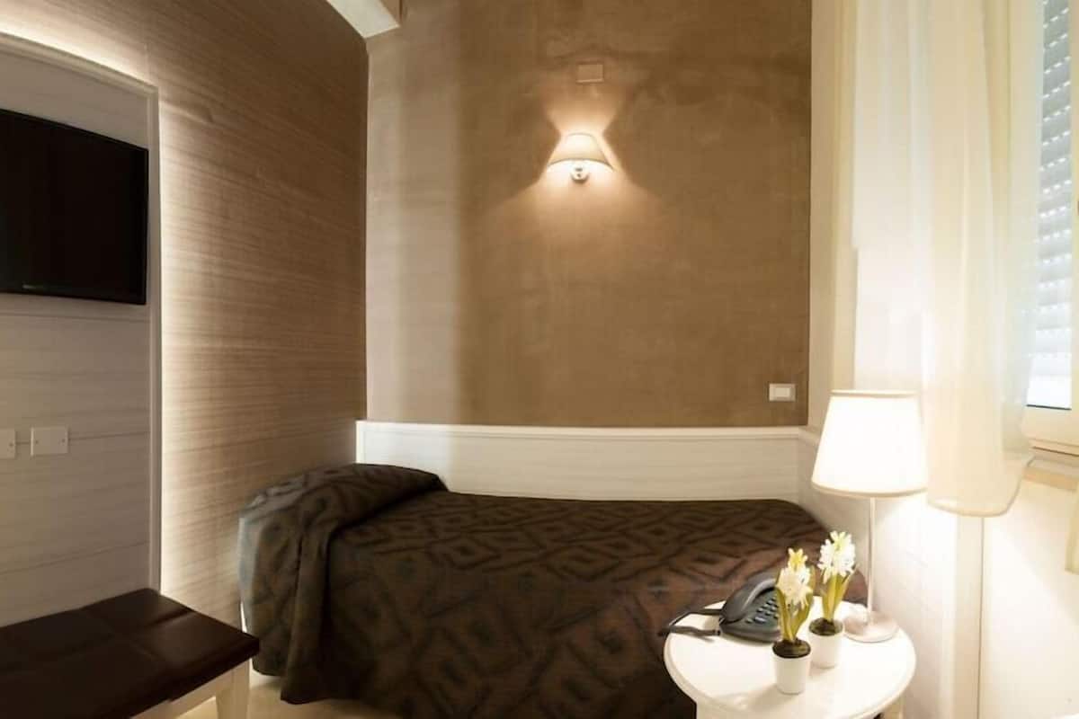 1 間臥室、義大利 Frette 床單、高級寢具、迷你吧
