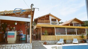 Poolside bar - Hotel Poseidon (Aksakovo)