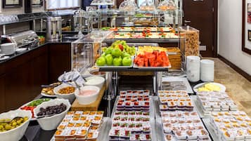 Free daily buffet breakfast