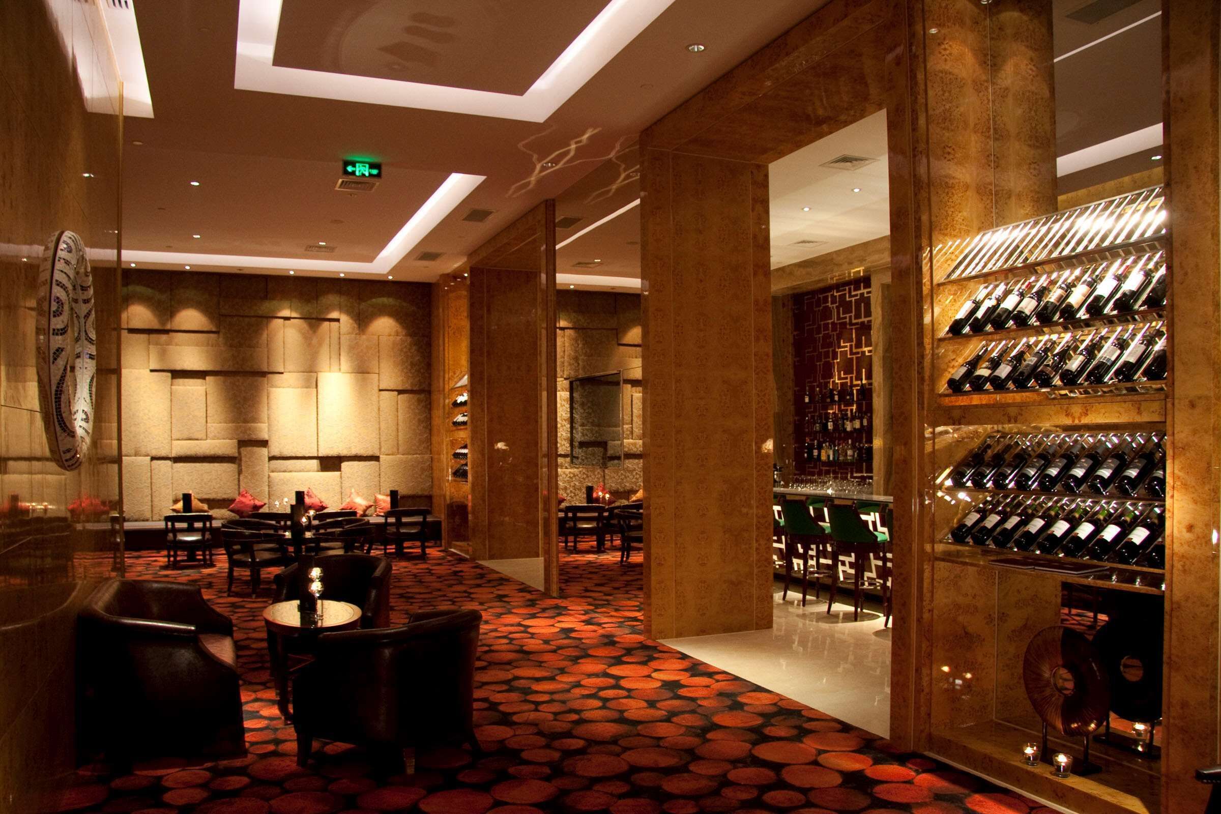 2 bars/lounges, tapas bar